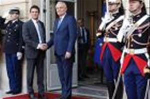 Frankreichs neuer Premier tritt sein Amt an