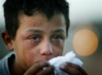 Tsahal force un enfant palestinien à avaler un comprimé inconnu    