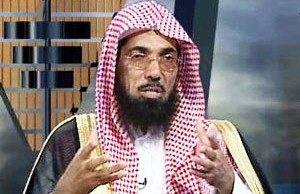 الحكومات الخليجية تحارب الديمقراطية في العالم العربي خشية من أن تصل اليها !