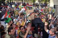 بشار الاسد کی حمایت میں شام کے مختلف شہروں میں مظاہرے