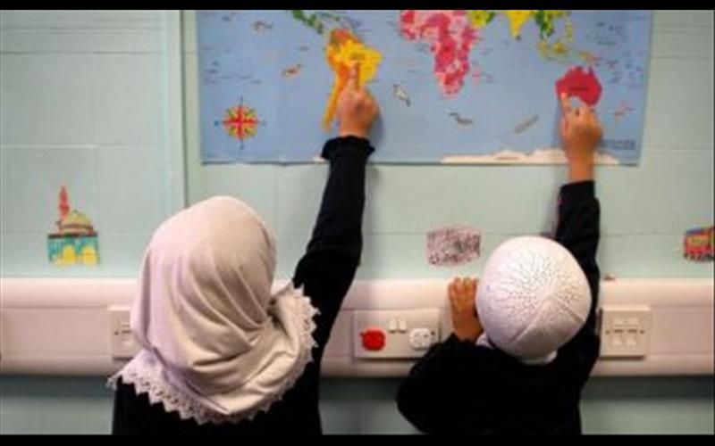  Far-right Opposes Oslo's 1st Islamic School 