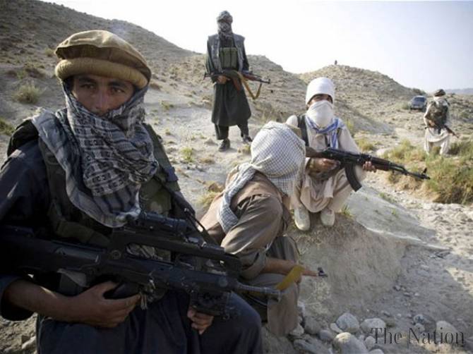 پشاورمیں سیکیورٹی فورسز سے جھڑپ ، طالبان کمانڈر سمیت پانچ افراد مارے گئے