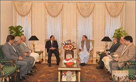 وزیراعظم نوازشریف سے سابق صدر آصف زرداری کی ملاقات 