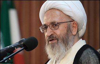 آیت الله جعفر سبحانی: آثار اسلامی کی حفاظت ائندہ نسلوں کیلئے ضروری ہے
