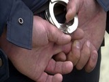 کراچی :پولیس کا علی بستی میں گھروں پر چھاپہ4بے گناہ شیعہ نوجوان گرفتار کرلیے