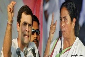 সারদা কেলেঙ্কারি: রাহুল-মমতা বাগযুদ্ধ তুঙ্গে, অস্বস্তিতে তৃণমূল