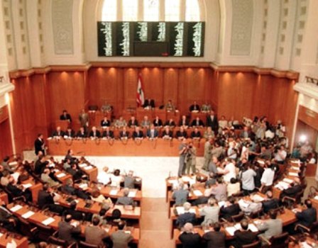 البرلمان اللبناني يجتمع غداً لانتخاب رئيس جديد للبلاد 