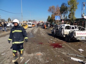 مقتل واصابة 11 شخص بانفجار عبوة ناسفة جنوب بغداد