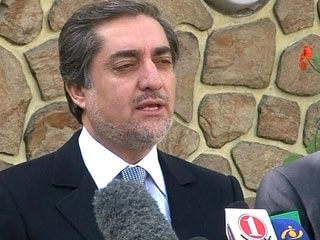 Бывший глава МИД Афганистана лидирует на президентских выборах