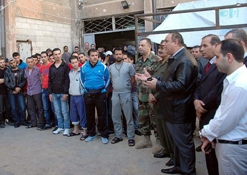  In 1st Step after Homs Deal, 50 Militants in Al-Waer Surrender to Authorities 