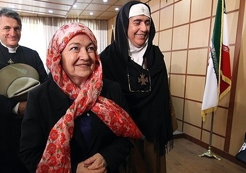 Nobel Prize Winner Supports Iran's Right to Use Peaceful N. Technology
