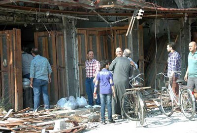 Des centaines de Syriens rentré à la maison à Homs