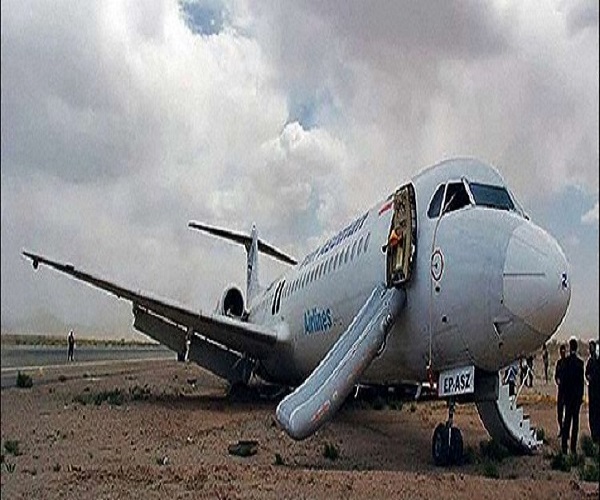 Iranisches Passagierflugzeug verunglückt