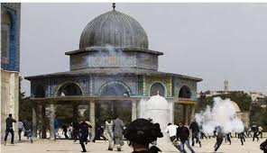یوم نکبت کے موقع پر صہیونیوں کا مسجد الاقصیٰ پر حملہ