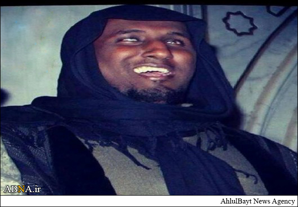 بالصور / تنظيم "داعش" الإرهابي يصنع اسطورته.. الضرير الهولندي يظهر مجددا!
