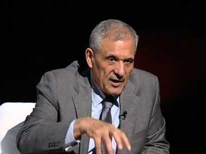 خلافات بين جربا ووزير الدفاع في حكومة المعارضة تؤدي الى استقالة الاخير