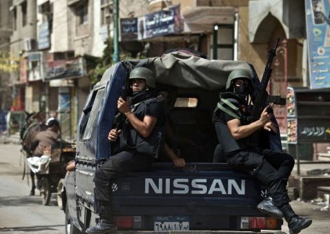 مسلحون مجهولون يستهدفون نقطة أمنية ويقتلون ثلاثة من رجال الامن