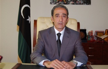 وزير الثقافة الليبي يعلن انضمامه الى اللواء "حفتر"