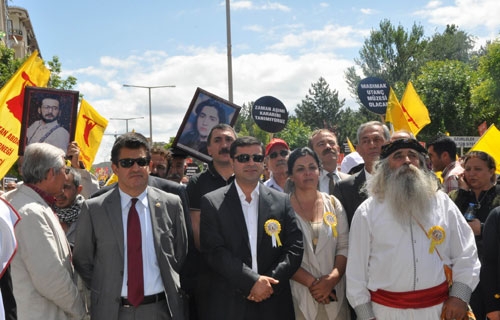 PKK’nın da bir Alevi sorunu var