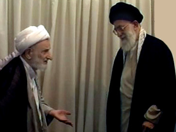 Ayatollah Khamenei comments on supplication recommended by the late Ayatollah Bahjat 