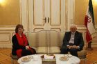 Arbeits-Diener von Zarif und Ashton in Istanbul 