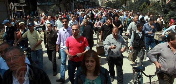 Halk Rejimden mi kaçıyor Muhaliflerden mi?