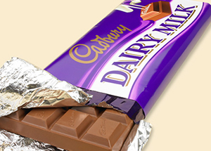Малазийских мусульман возмутила свинина в шоколаде Cadbury