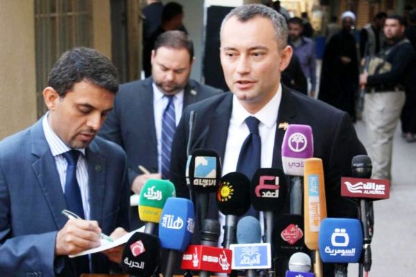 «آية الله السيستاني» شدد على تشكيل حكومة شاملة لجميع المكونات وحل أزمة الأنبار