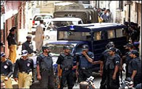 پاکستان میں آٹھ مسلح افراد کی ہلاکت