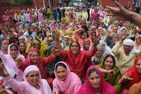 کشمیر میں  طالبہ کے ساتھ استاد کی  زیادتی 