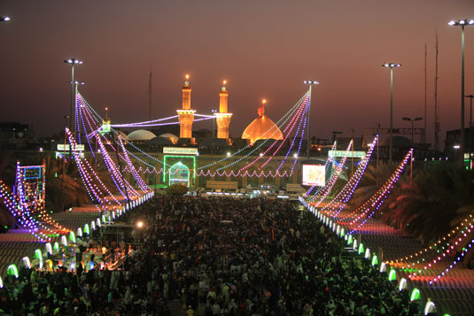  مئات الآلاف في كربلاء لإحياء الزيارة الشعبانية رغم الوضع الامني