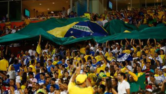 Comment les fans de foot abordent-ils le Mondial ? Un sondage le révèle…