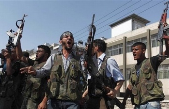 اشتباكات عنيفة جديدة بين داعش ومجموعات مسلحة في دير الزور