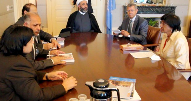 High Commissioner Ms. Navi Pillay meets with Bahrain Human Rights Observatory delegation
