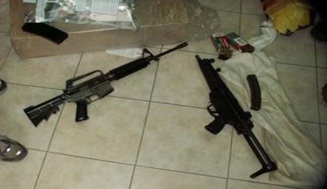 Pengganas ISIS tertinggal beberapa senjata buatan Israel Pengganas ISIS tertinggal beberapa senjata buatan Israel