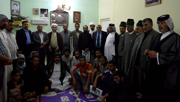 Delegation from Imam Hussein & al Abbas Holy Shrines Visit Families of the Martyrs & Injured 
