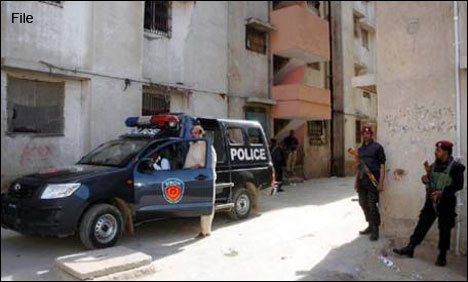 کراچی :افغان بستی میں ٹارگٹڈ آپریشن ،3مبینہ دہشت گرد ہلاک