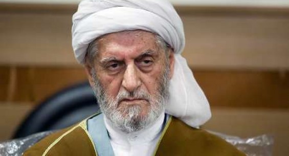 Sunni prayer leader condemns Daesh terrorist acts in Iraq and Syria