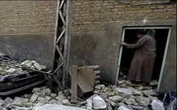داعش يفخخ منازل الشبك في قرية كوكجلي بعد نزوح الاهالي منها شرقي الموصل