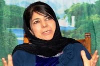  محبوبہ مفتی: کشمیر کے حالات سے نوجوان ملی ٹینٹ بننے پر مجبور