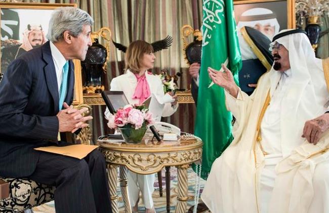 US Secretary of State: Syria Militants can Play Role in Iraq