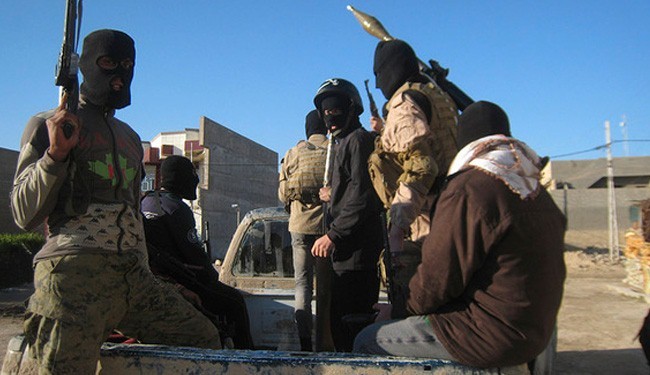 Analyst: Takfiris stooges to incite division, Islamophobia