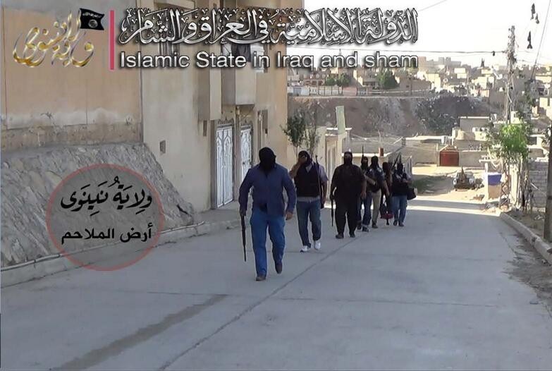 مقتل ثلاثة عناصر من "داعش" بينهم افغاني في كمين نصبه مجهولون في الموصل