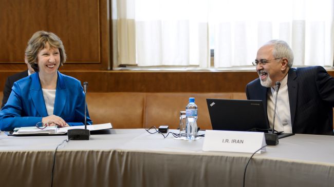 “Zarif se Encuentra en Viena para una Nueva Ronda de las Conversaciones entre Irán y el Grupo 5+1”