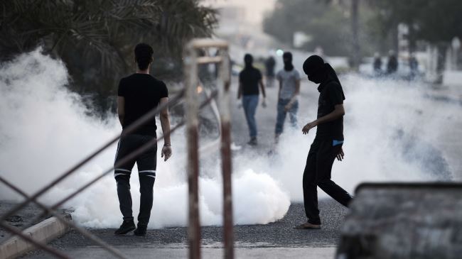 Bahraini protesters demand ouster of Al Khalifa regime