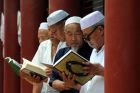 Chinas Regierung verbietet die Teilnahme am Fasten 