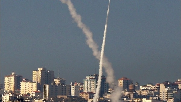 سقوط أربعة صواريخ أطلقت من غزة جنوب فلسطین المحتلة