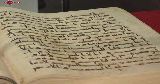  Exposition des Corans manuscrits à Istanbul