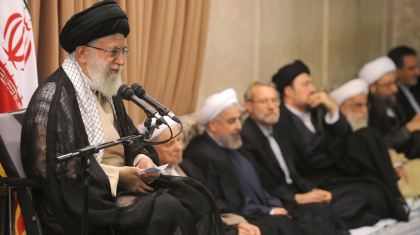 Chef suprême rejette l'enrichissement de l'uranium réduction de la capacité Iran