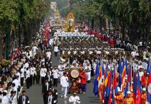 ကေမၻာဒီးယား ဘုရင္ႀကီးသီဟာႏု၏ ရုပ္ႂကြင္းကို ဖႏြမ္းပင္ၿမိဳ႕တြင္ ဂူသြင္း႒ာပနာ